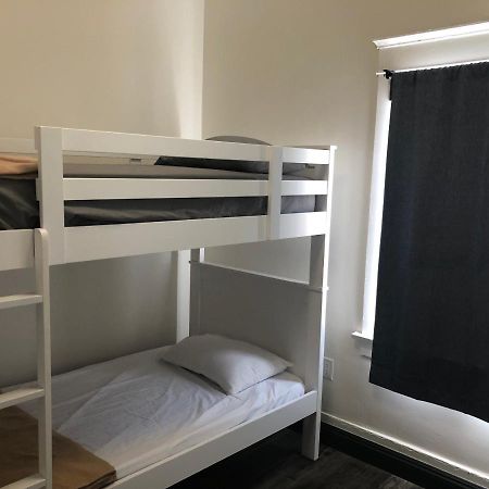 The Wilshire Metro Hostel Los Angeles Kültér fotó